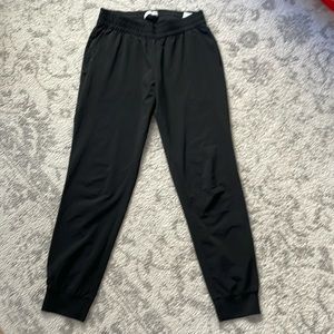 COPY - Banana Republic BR Standard Flyweight Joggers size XS. Color Black